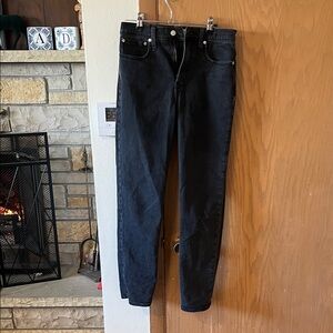 Madewell Women's Straight Leg Jeans in Black